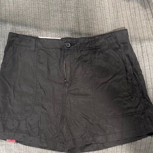 Sanctuary Dark Charcoal Women's Cargo Shorts size XL